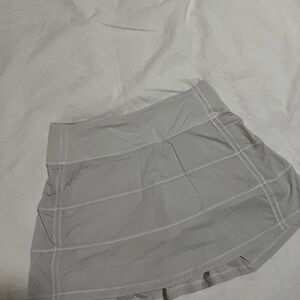 Light grey lululemon pace rival skirt